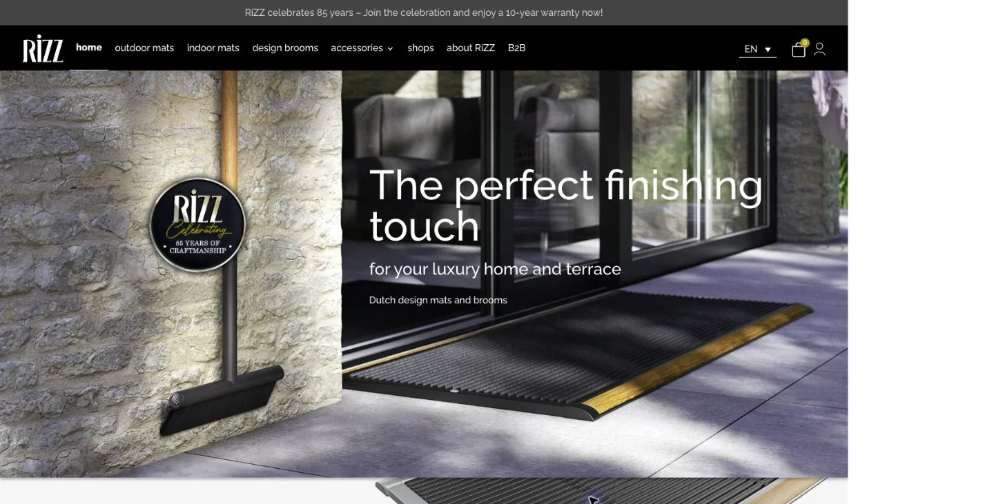 De bestaande RiZZ.Design-website op desktop en mobiel bij onze technische ondersteuning en doorontwikkeling